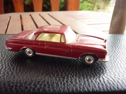 Corgi toys 253 mercedes - gb,