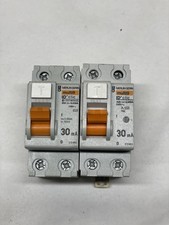 2x INTERRUPTEUR DIFFÉRENTIEL