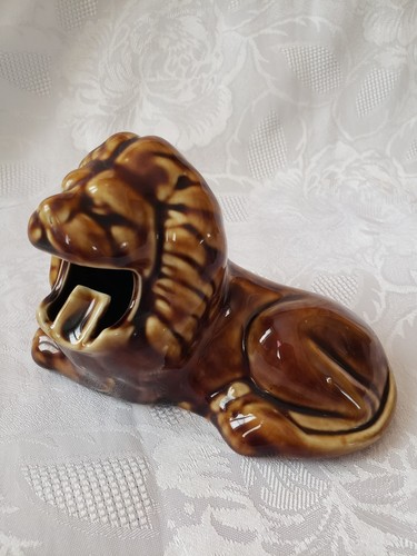 Superbe ancien cendrier lion - superbe,