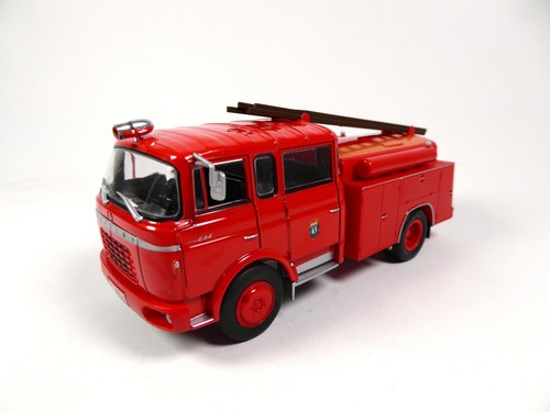 Camion pompiers berliet gak - berliet,