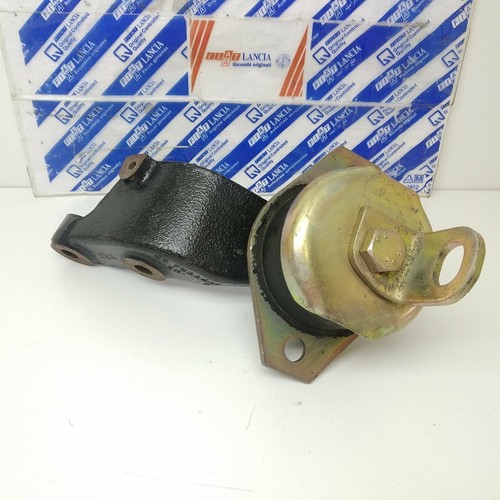 Support moteur lancia - moteur, y10