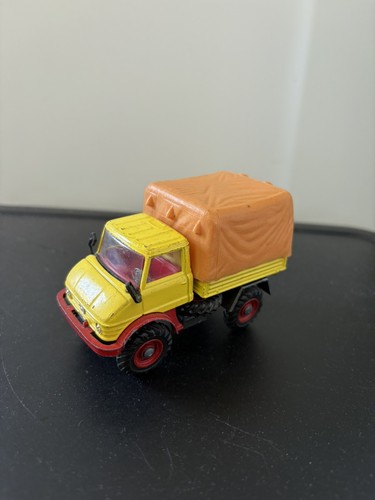 Corgi toys unimog - 1/43,