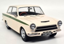 MCG 1/18 Lotus Ford Cortina