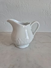 Pot à lait, saucière -