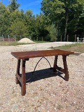 Table basse moyenâgeuse _