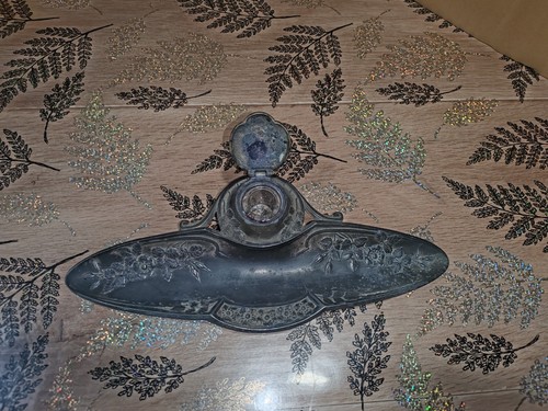 Jolis ancien encrier - ancien, ,décor
