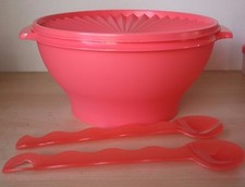 Tupperware Large Servalier