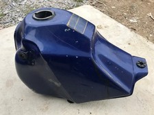 UN RESERVOIR ESSENCE TANK POUR HONDA NX 250 NX250