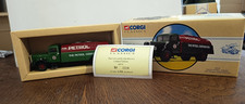 Camion miniature 1/50- CORGI Classics - White Petrol Tanker - Petrol Corporation