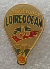 Pins Montgolfière Balloon, Radio Fronce Loire Océan 