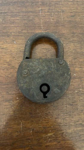 Cadenas ancien fer sans - ancien, en