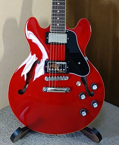 Guitare semi acoustique - guitare, semi-acoustique