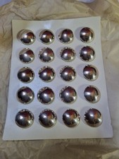 Plaquette de 20 boutons