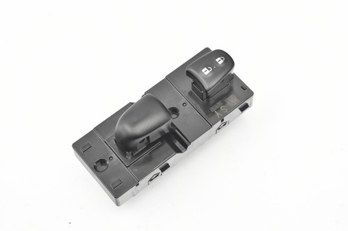 Bouton poussoir commutateur - bouton,