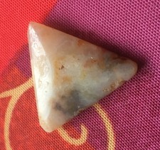 Petit bijou néolithique finement taillé et poli Sahara Nord Niger