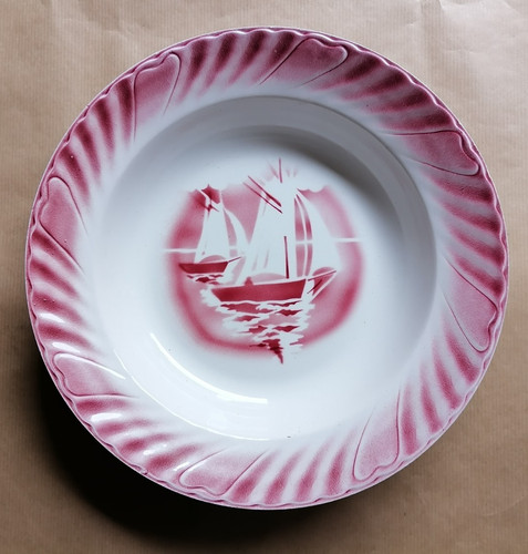 Plat rond creux - , amand