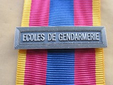 Agrafe  ECOLES DE GENDARMERIE