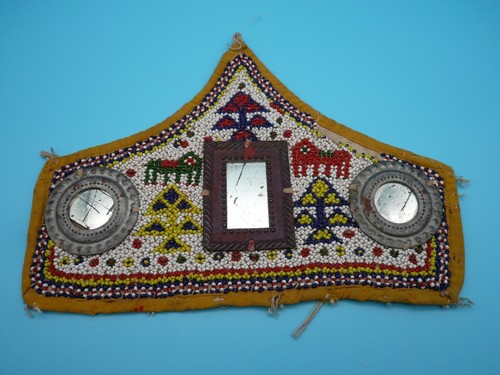 Ancien tissu brodé perles - tissu,