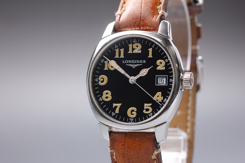 Presque comme neuve montre - [presque, neuve]