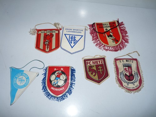 Lot ancien fanions football - ancien,