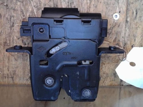 Serrure coffre renault - coffre,