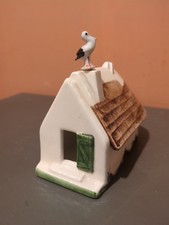 Boîte Décorative en Faïence d'Art Proceram – Maison Chaumière avec Mouette –...