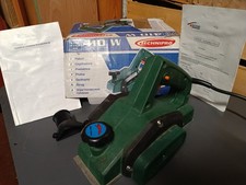 Rabot electrique 410W 80 mm Technipro. Bon état. Peu servi.