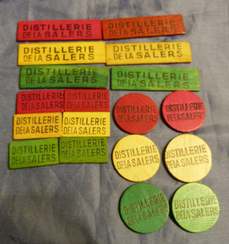 Anciens jetons bois - anciens, en
