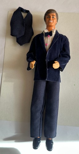 Poupée barbie ken day - poupée,