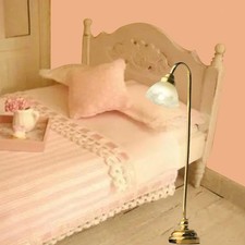 Lampadaire Miniature De Maison