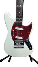 [Fender Japan] Guitare
