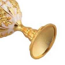 Tasse à vin ancienne en