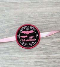 ecusson BAC94N octobre rose