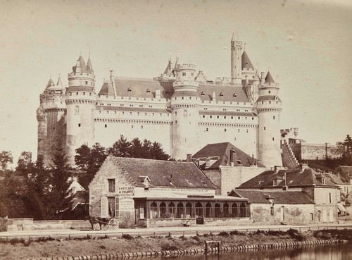 Cheval charrette devant - et, le