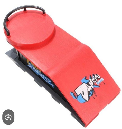 Fingerboard skate park ramp - fingerboard,