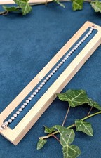 Bracelet ligne / Rivière en or blanc orné de diamants  Or 750 Millième (18 CT) 