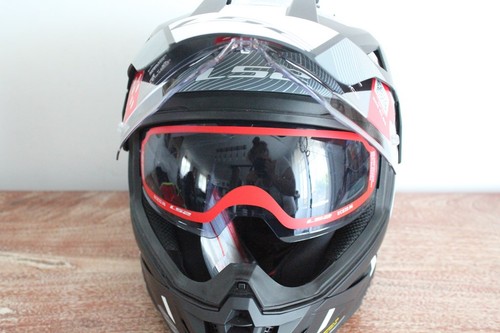 Neuf casque moto cross - :,