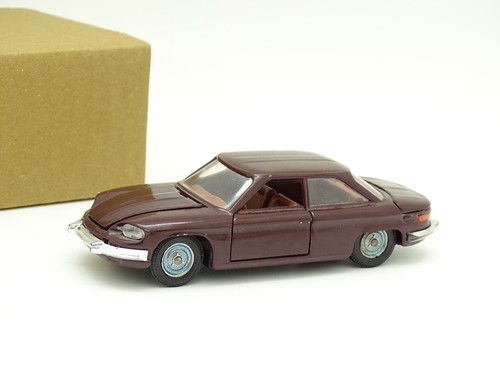 Verem panhard 24 bt - 1/43,