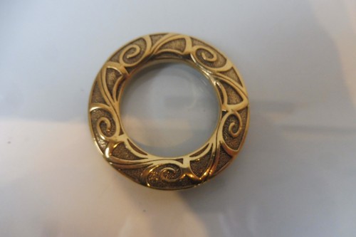 Beau pendentif doré 5cm - pendentif,, doré,