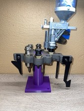 Support violet pour plateau