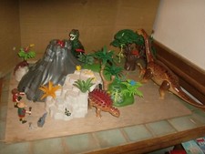 Volcan , Tyrannosaure