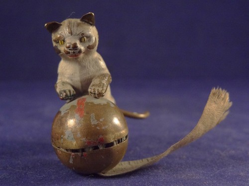 Ancien rare mètre ruban - , chat