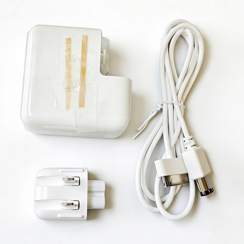 Adaptateur secteur câble - secteur,