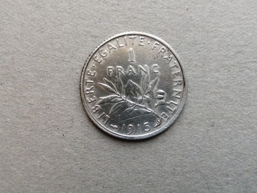 Une piece franc de - une, 1
