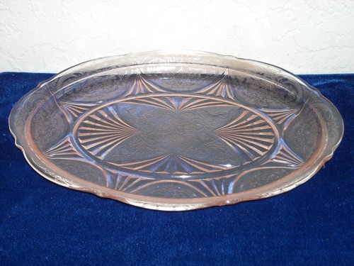 Royal lace platter - , pink