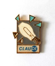 RNT 14/  pin's ampoule électrique Claude - belle qualité