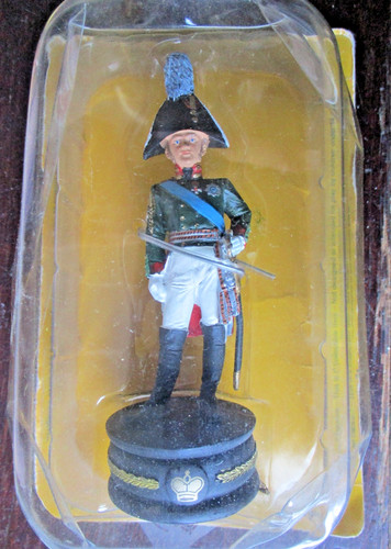 Figurine hachette echecs - 1/32,