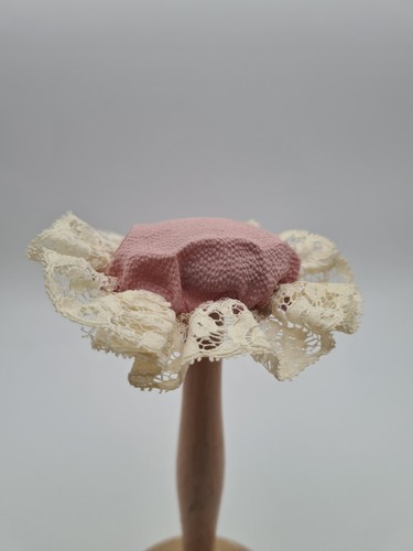 Chapeau soie dentelles - et, pour