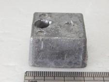 R 228 UNE MASSE EN PLOMB DE