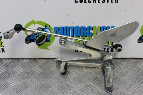 Yamaha yzf 4xv footrest - yamaha,